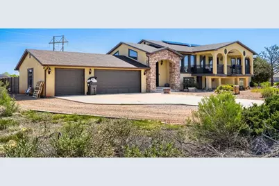 141 E Saddlewood Ct, Pueblo West, CO 81007 - Photo 2