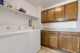 27 E Bonanza Dr, Pueblo West, CO 81007 - Photo 24
