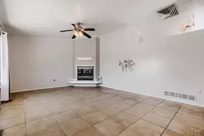 27 E Bonanza Dr, Pueblo West, CO 81007 - Photo 4