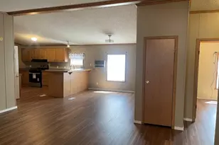 3016 Ridgeview Pl, Pueblo, CO 81003 - Photo 6