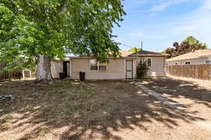 2610 Azalea St, Pueblo, CO 81005 - Photo 18