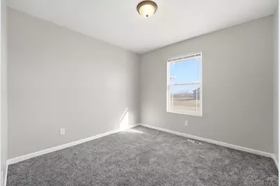 1169 E Canary Dr, Pueblo, CO 81007 - Photo 16