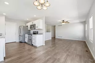 1169 E Canary Dr, Pueblo, CO 81007 - Photo 8