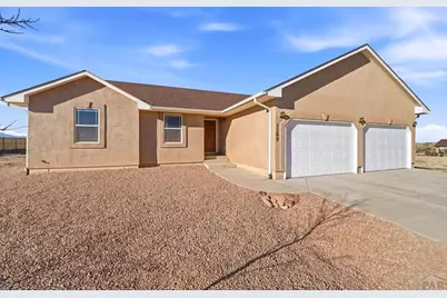 1169 E Canary Dr, Pueblo, CO 81007 - Photo 2