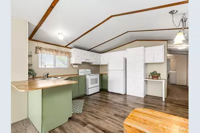 2929 Applewood Dr, Colorado City, CO 81019 - Photo 4