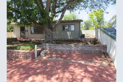 1629 Englewood Dr, Pueblo, CO 81005 - Photo 2
