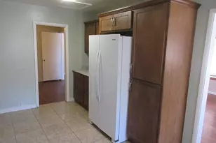 1629 Englewood Dr, Pueblo, CO 81005 - Photo 6