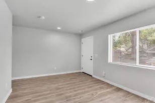 1130 Elm St, Pueblo, CO 81004 - Photo 8