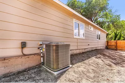 1130 Elm St, Pueblo, CO 81004 - Photo 28