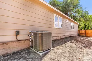 1130 Elm St, Pueblo, CO 81004 - Photo 28