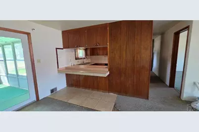 806 S 13th St, Lamar, CO 81052 - Photo 4