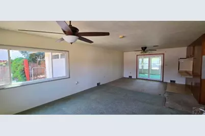 806 S 13th St, Lamar, CO 81052 - Photo 2