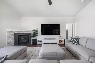 1807 Paseo del Tesoro, Pueblo, CO 81008 - Photo 2