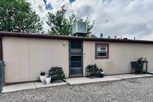 2137 W 20th St, Pueblo, CO 81003 - Photo 26