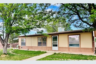 2137 W 20th St, Pueblo, CO 81003 - Photo 1