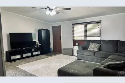 2137 W 20th St, Pueblo, CO 81003 - Photo 10