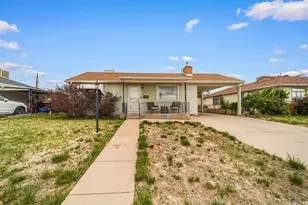 2509 Dahlia Ln, Pueblo, CO 81004 - Photo 2