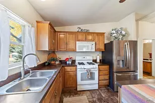 8906 Grand Ave, Beulah, CO 81023 - Photo 24