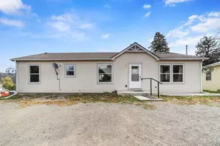 8906 Grand Ave, Beulah, CO 81023 - Photo 2