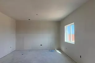 2410 Yankee Ct, Pueblo, CO 81008 - Photo 4