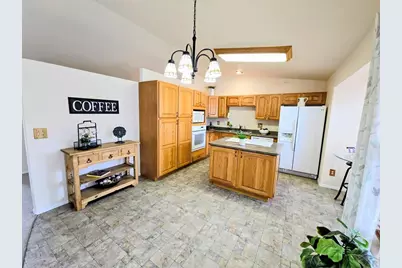 2149 Teal Court, Pueblo, CO 81008 - Photo 4