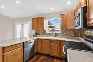 927 N Purcell Blvd, Pueblo West, CO 81007 - Photo 16