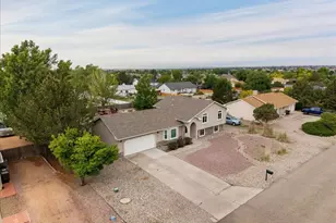 232 W Fairknoll Dr, Pueblo West, CO 81007 - Photo 38