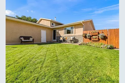 25 Ibis Lane, Pueblo, CO 81005 - Photo 2