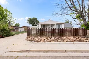 2325 Poplar St, Pueblo, CO 81004 - Photo 2