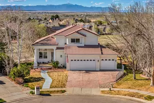 4 St Andrews Ct, Pueblo, CO 81006 - Photo 2