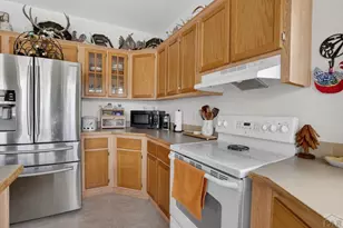824 W Cedar St, Walsenburg, CO 81089 - Photo 18