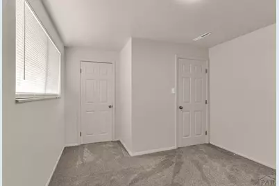 3825 Azalea St, Pueblo, CO 81005 - Photo 32