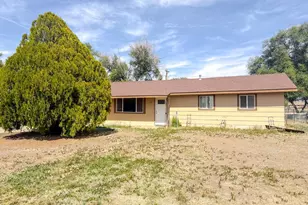 330 Moore Ave, Las Animas, CO 81054 - Photo 1