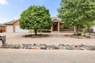 545 W Slice Dr, Pueblo West, CO 81007 - Photo 2