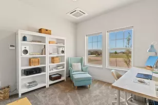 981 E Blackstone Dr, Pueblo, CO 81007 - Photo 30