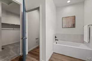 562 N Bayview Dr, Pueblo West, CO 81007 - Photo 22