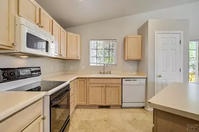 4206 Getaway Place, Pueblo, CO 81008 - Photo 14