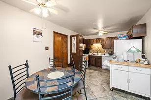 44 Regency Blvd, Pueblo, CO 81005 - Photo 10