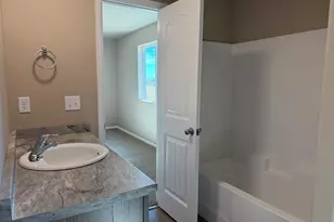 5204 Gannet Ln, Pueblo, CO 81008 - Photo 12