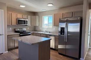 5204 Gannet Ln, Pueblo, CO 81008 - Photo 4