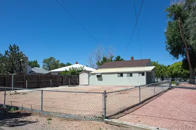 2528 4th Ave, Pueblo, CO 81001 - Photo 6