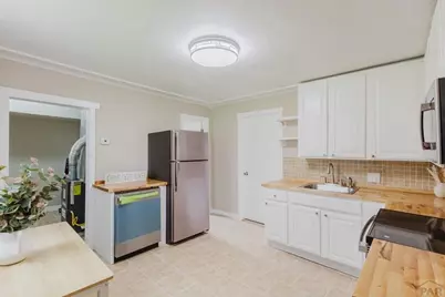 618 E 8th St, Pueblo, CO 81001 - Photo 8