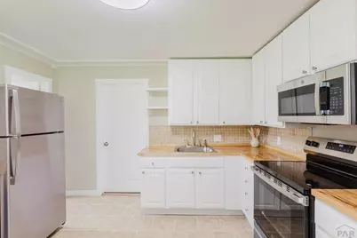 618 E 8th St, Pueblo, CO 81001 - Photo 12