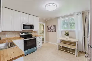 618 E 8th St, Pueblo, CO 81001 - Photo 10