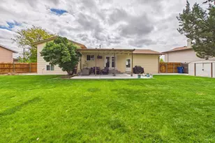 2117 Chautard Dr, Pueblo, CO 81005 - Photo 34