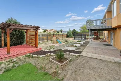 979 S Alexis Lane, Pueblo, CO 81007 - Photo 10