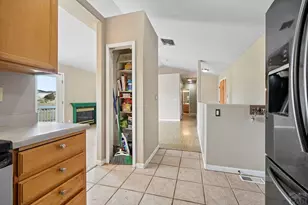 979 S Alexis Ln, Pueblo, CO 81007 - Photo 12