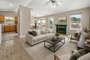 979 S Alexis Ln, Pueblo, CO 81007 - Photo 2