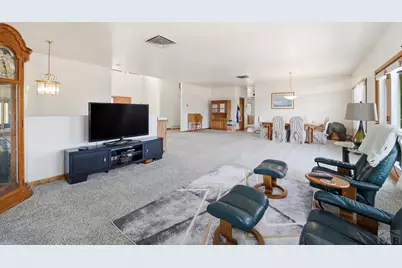 59 Altadena Dr, Pueblo, CO 81005 - Photo 8