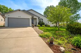 4880 Warbler Ct, Pueblo, CO 81008 - Photo 2